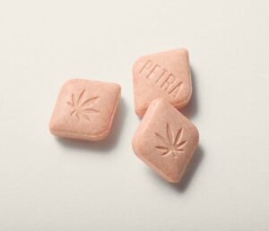 Petra Pineapple Mints